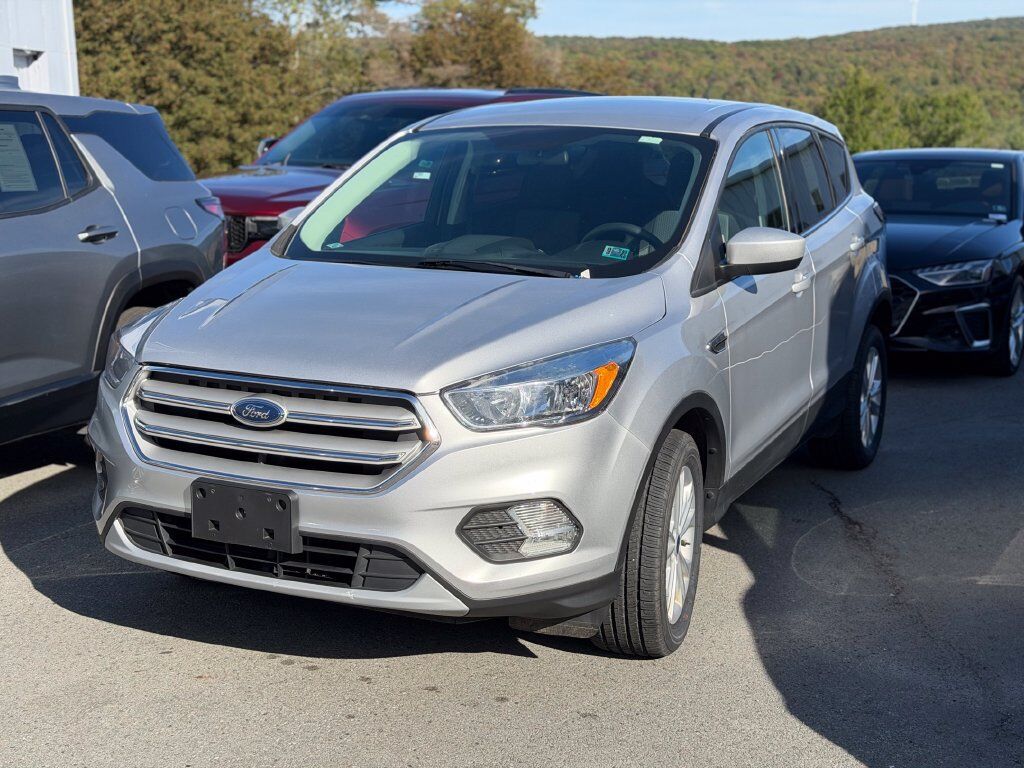 2019 FORD Escape