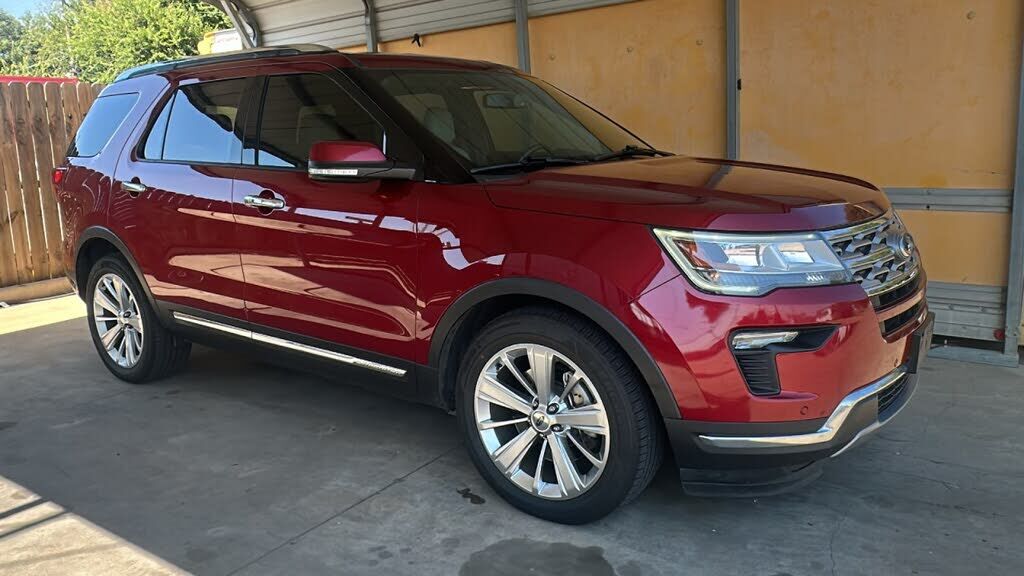2019 FORD Explorer