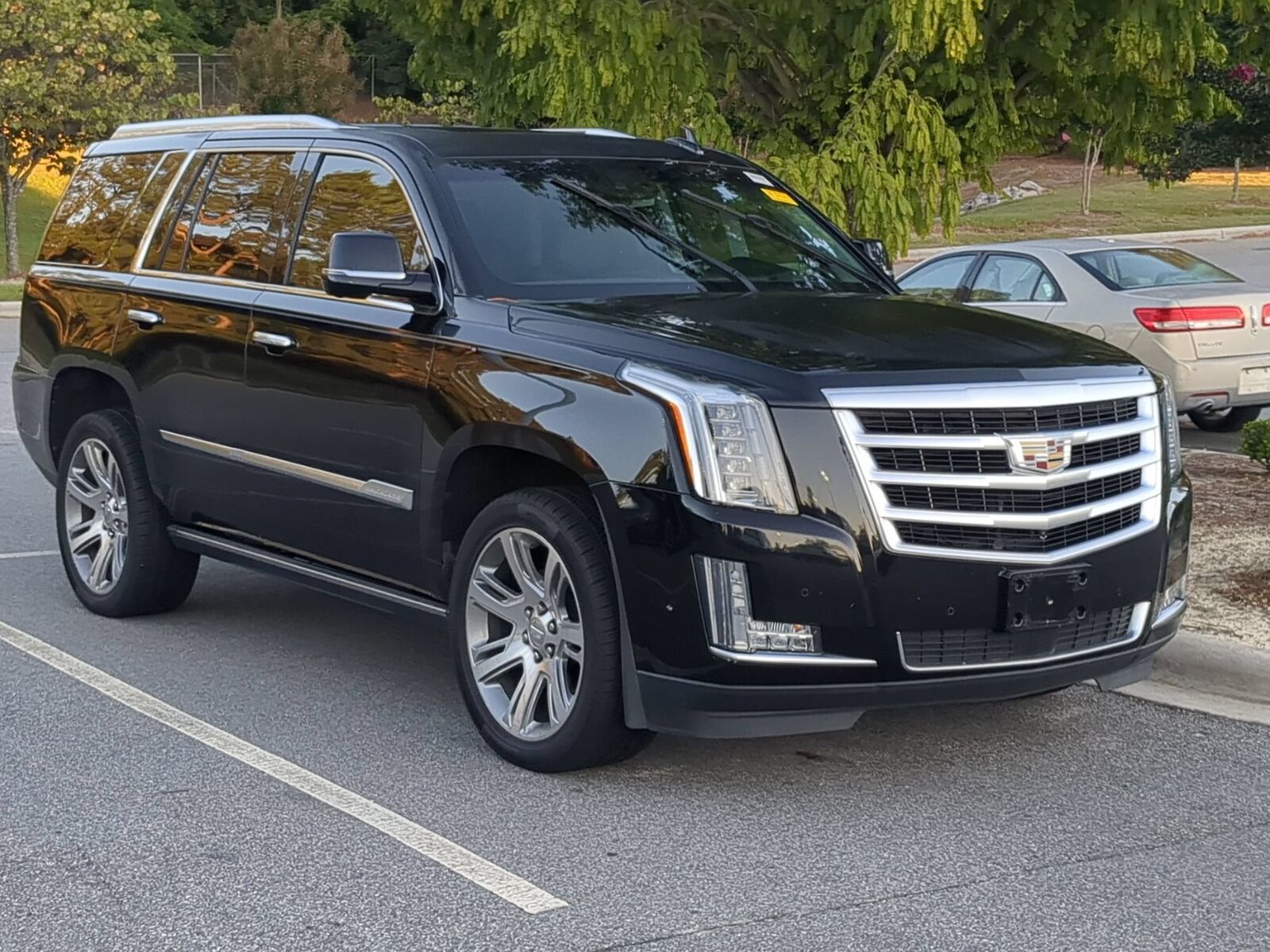 2019 CADILLAC Escalade
