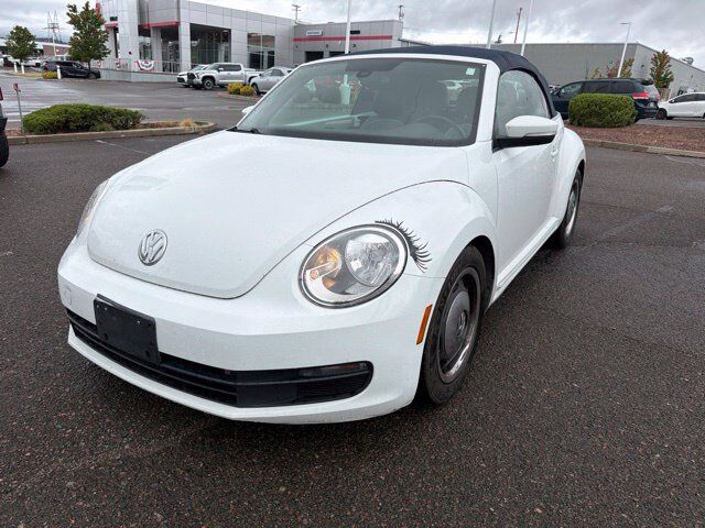 2016 VOLKSWAGEN Beetle
