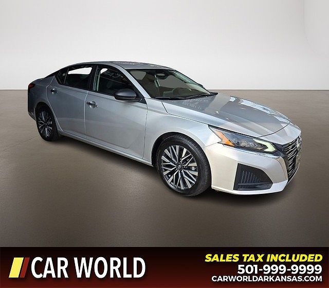 2024 NISSAN Altima