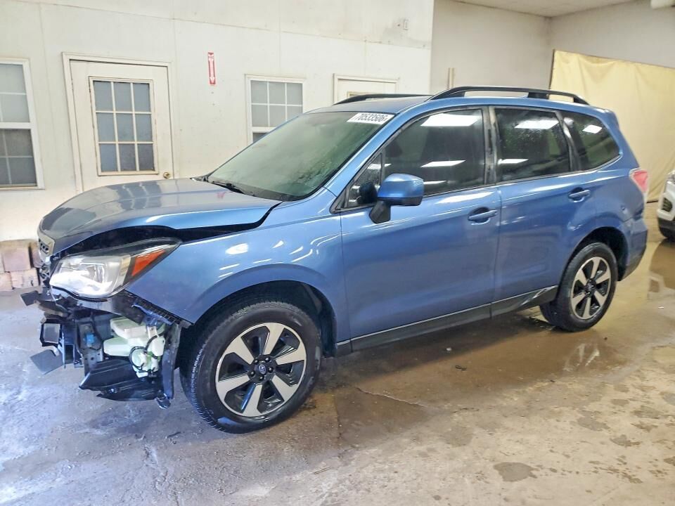 2018 SUBARU Forester