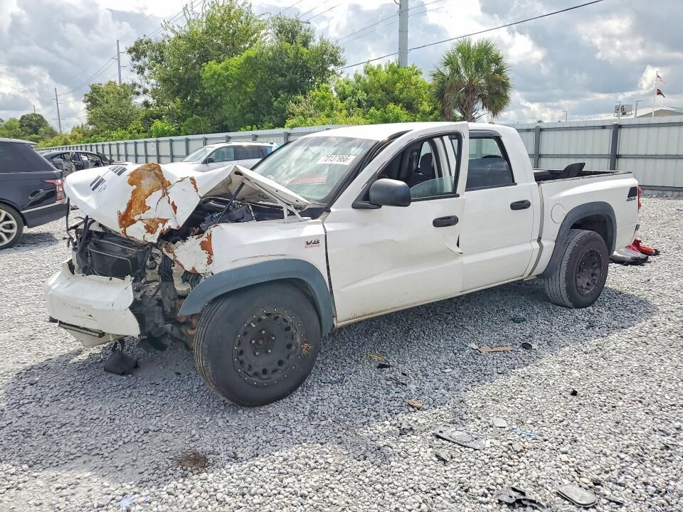 2010 DODGE Dakota