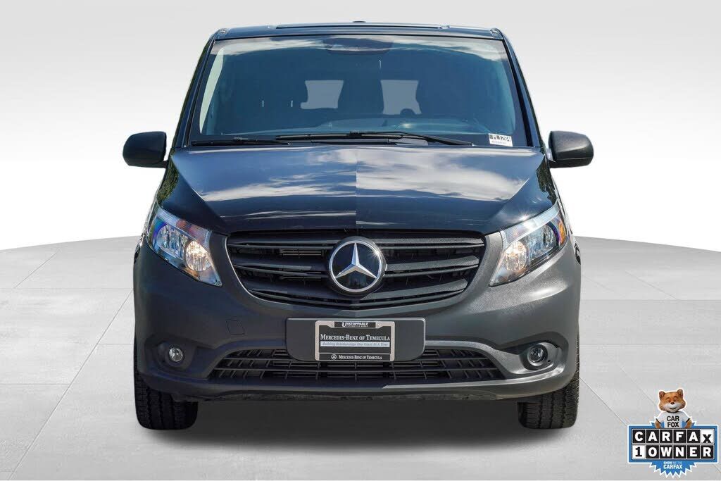 2023 Mercedes-Benz METRIS