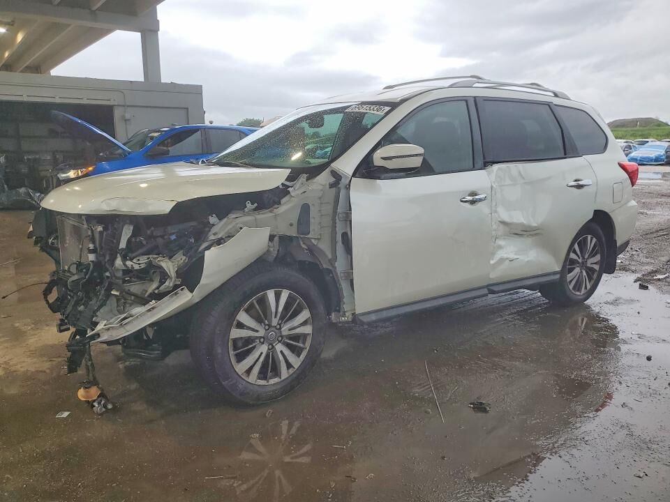 2018 NISSAN Pathfinder