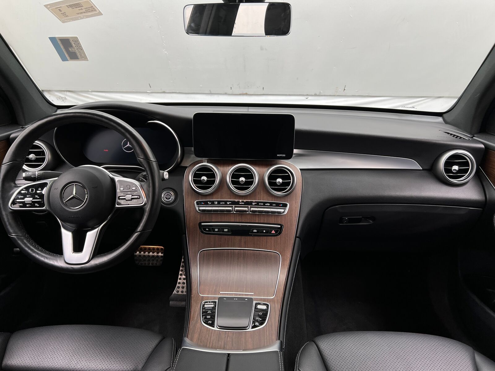 2021 Mercedes-Benz GLC-Class