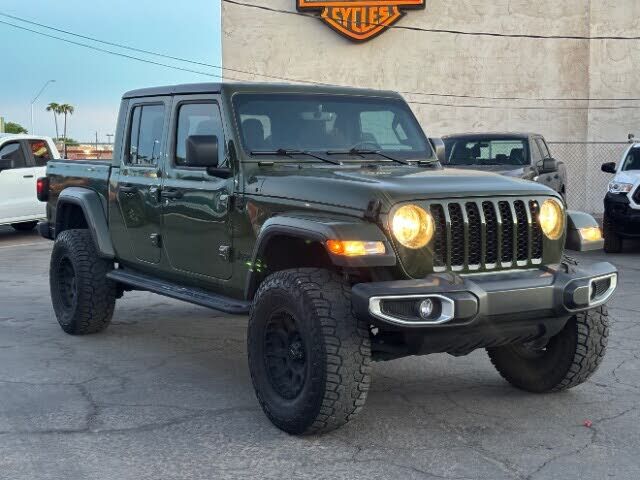 2022 JEEP Gladiator