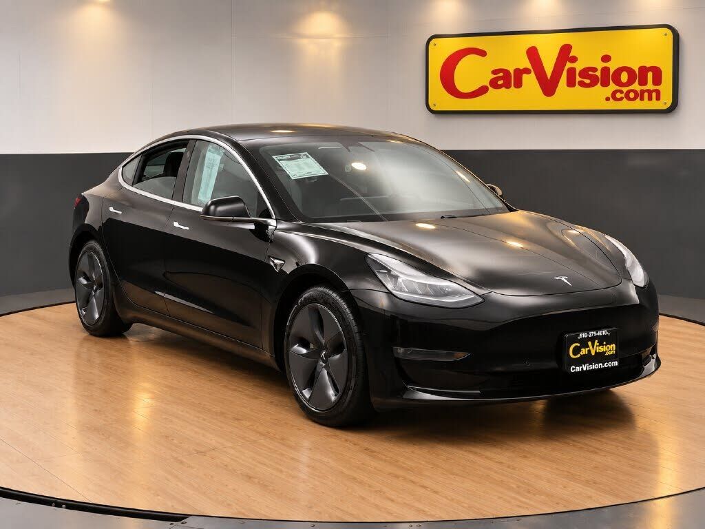 2018 TESLA Model 3