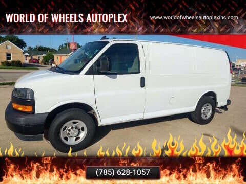 2020 CHEVROLET Express