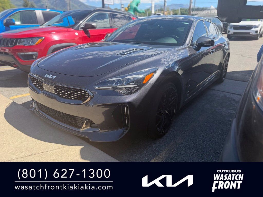 2023 KIA Stinger