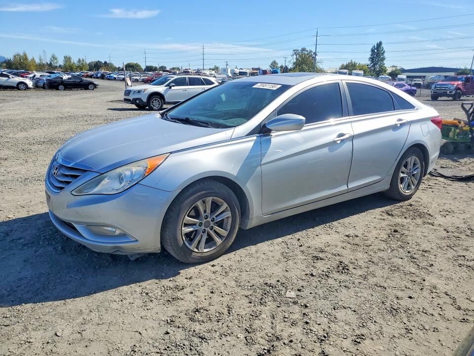 2013 HYUNDAI Sonata