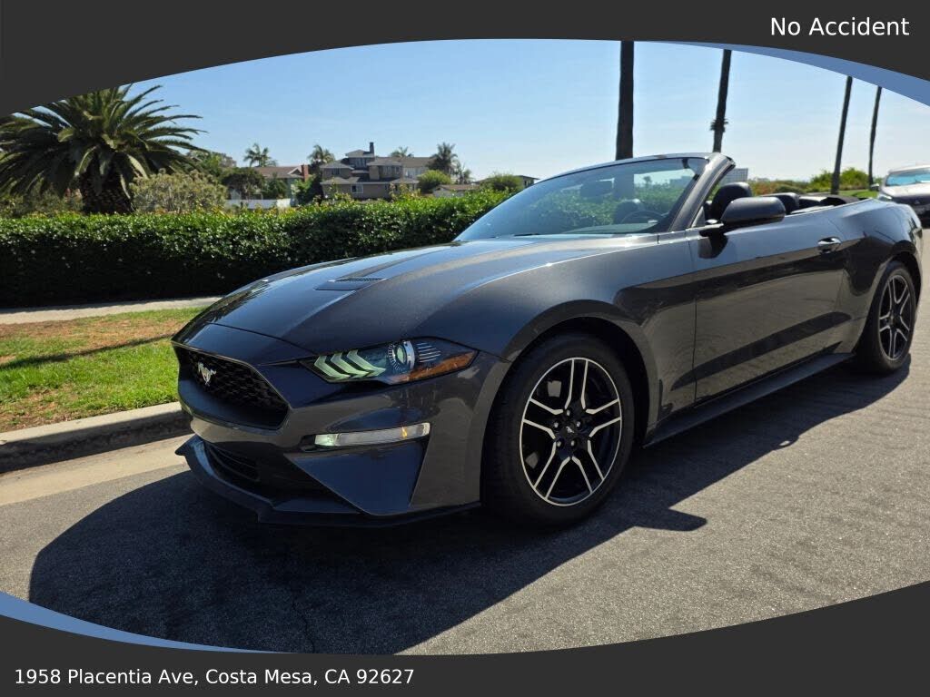 2020 FORD Mustang