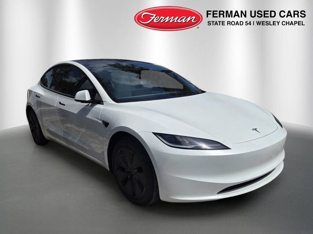 2025 TESLA Model 3