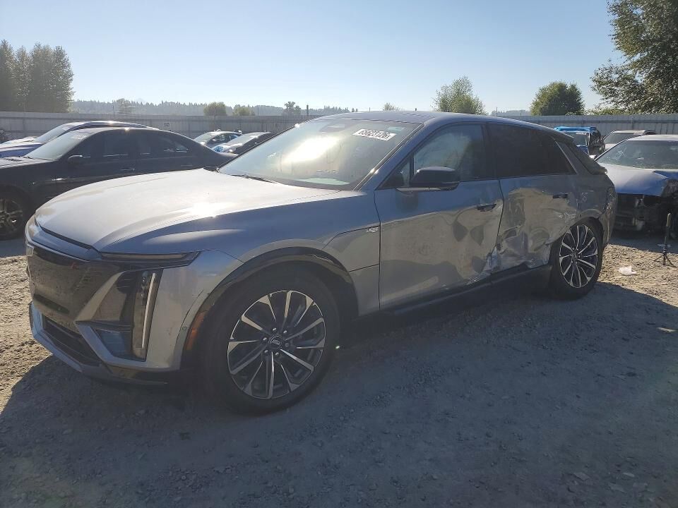 2024 CADILLAC Lyriq