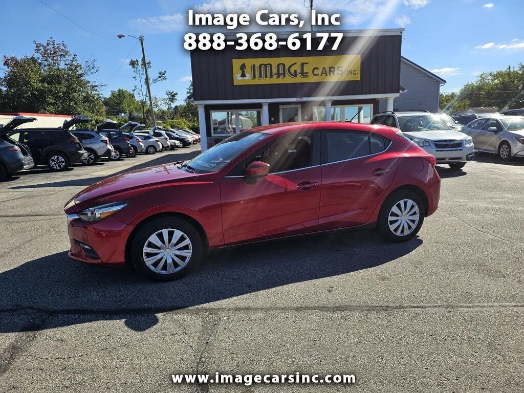 2017 MAZDA Mazda3