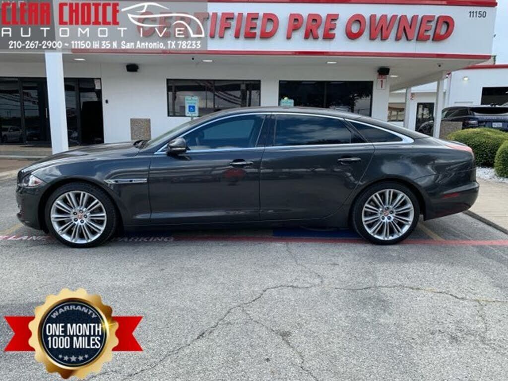2018 JAGUAR XJ