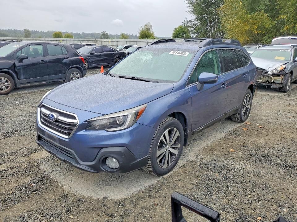 2018 SUBARU Outback