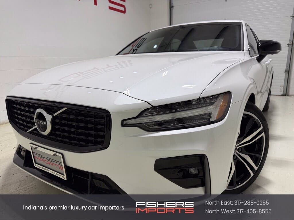 2021 VOLVO S60