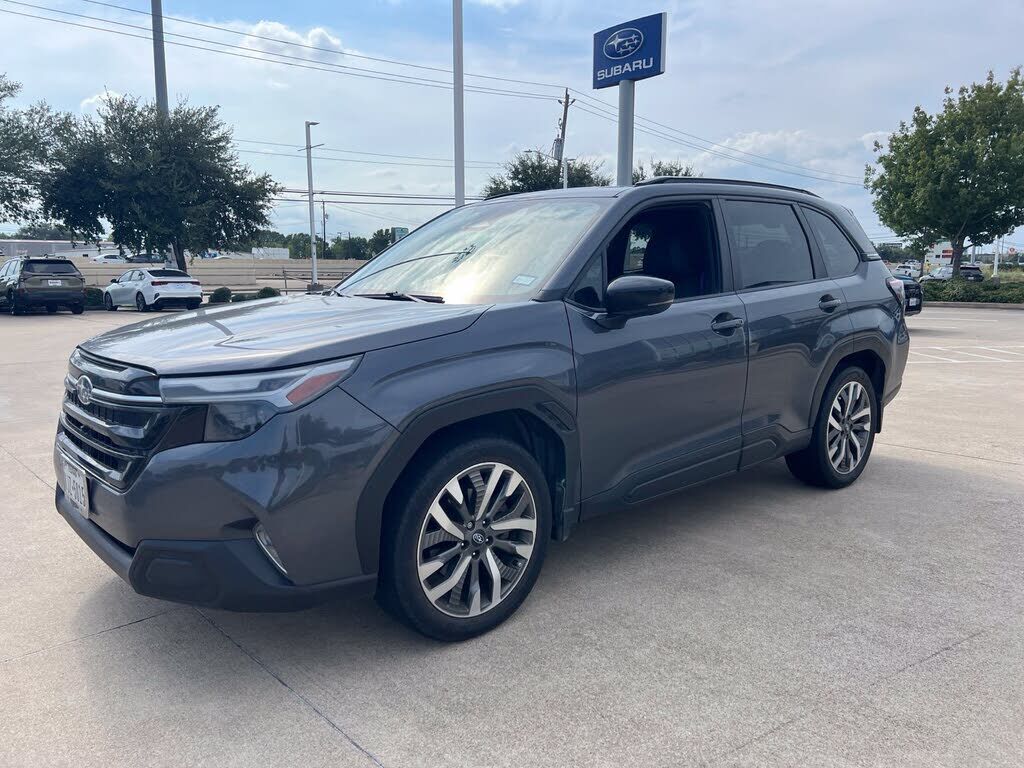2025 SUBARU Forester