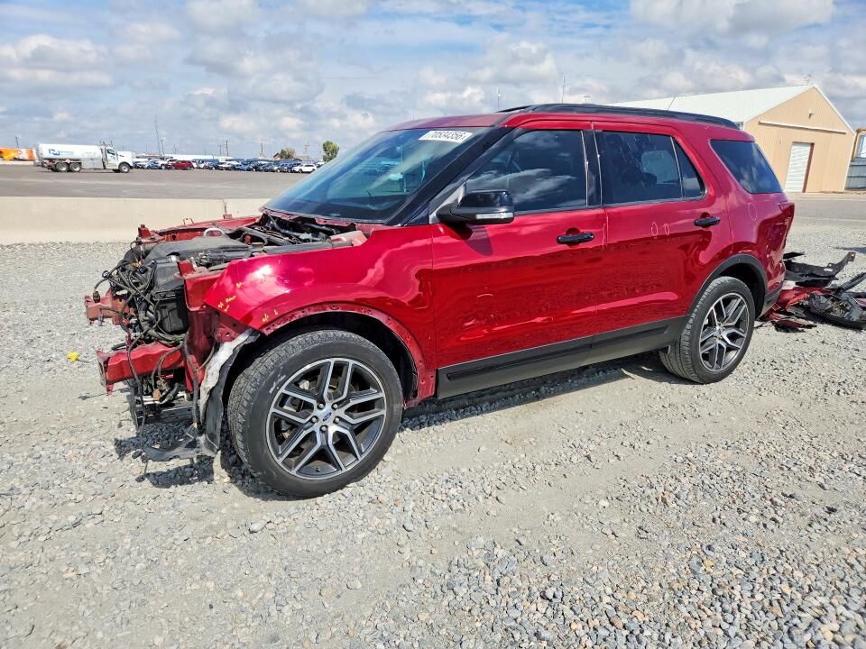 2018 FORD Explorer