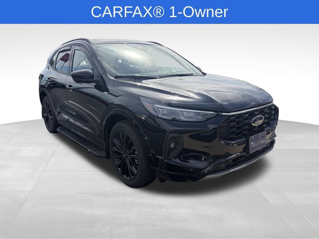 2024 FORD Escape