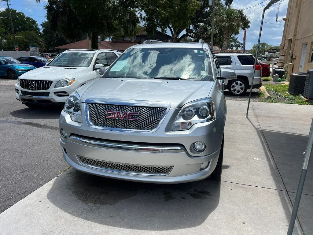 2011 GMC Acadia