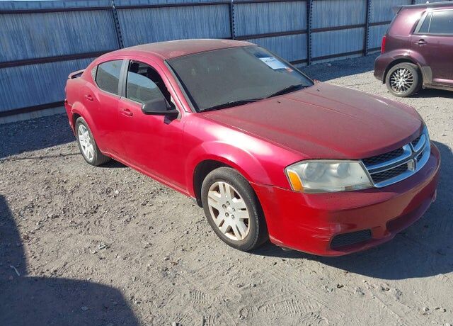 2013 DODGE Avenger