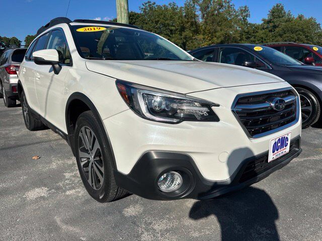 2019 SUBARU Outback