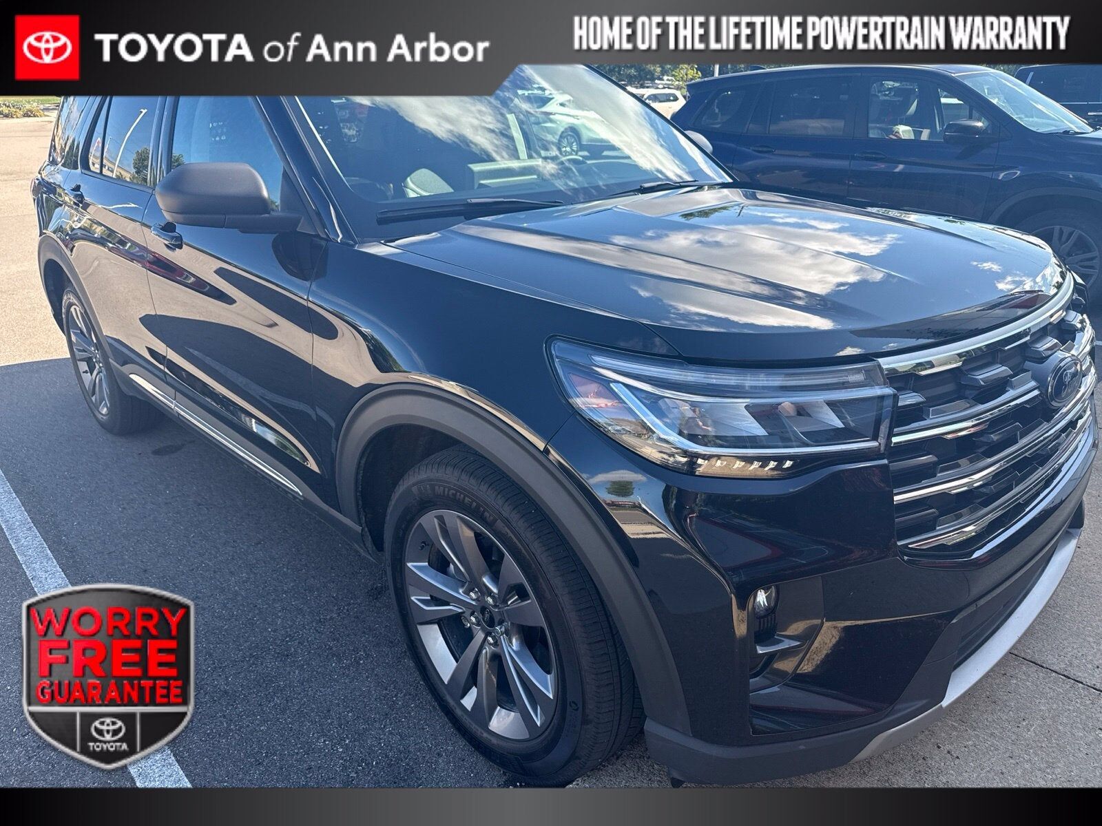 2025 FORD Explorer