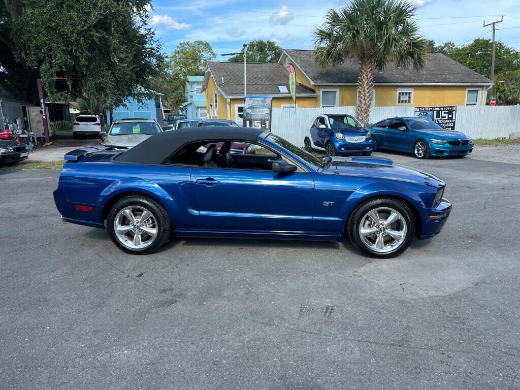 2007 FORD Mustang