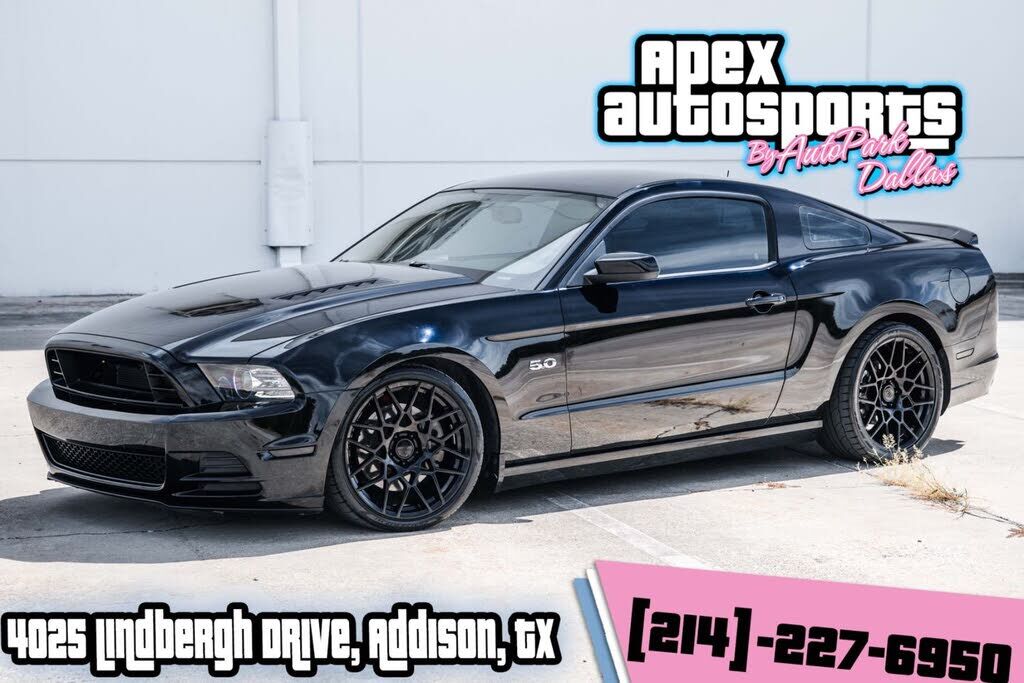 2014 FORD Mustang