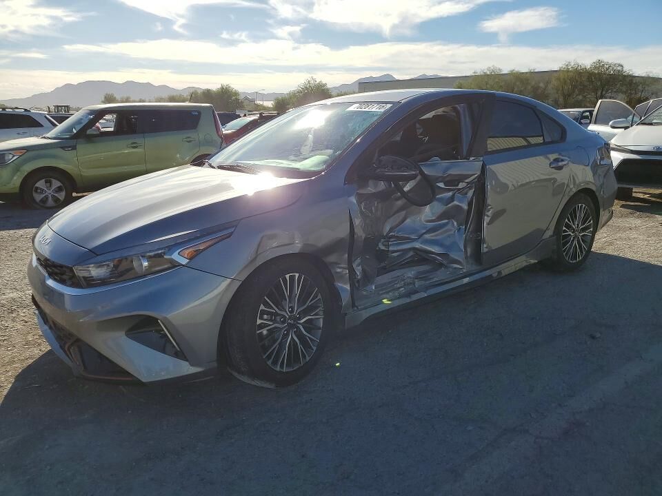 2023 KIA Forte