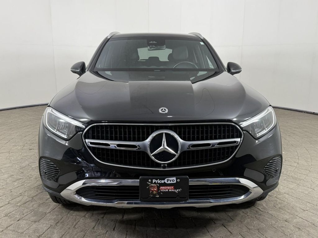 2023 Mercedes-Benz GLC-Class