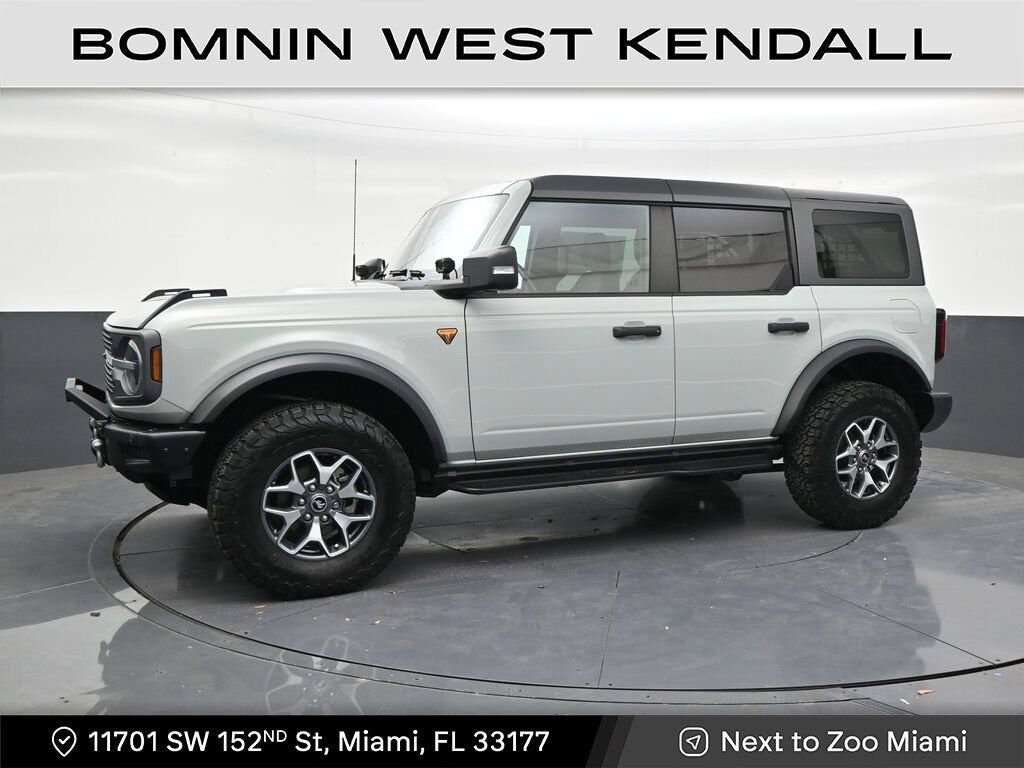 2024 FORD Bronco