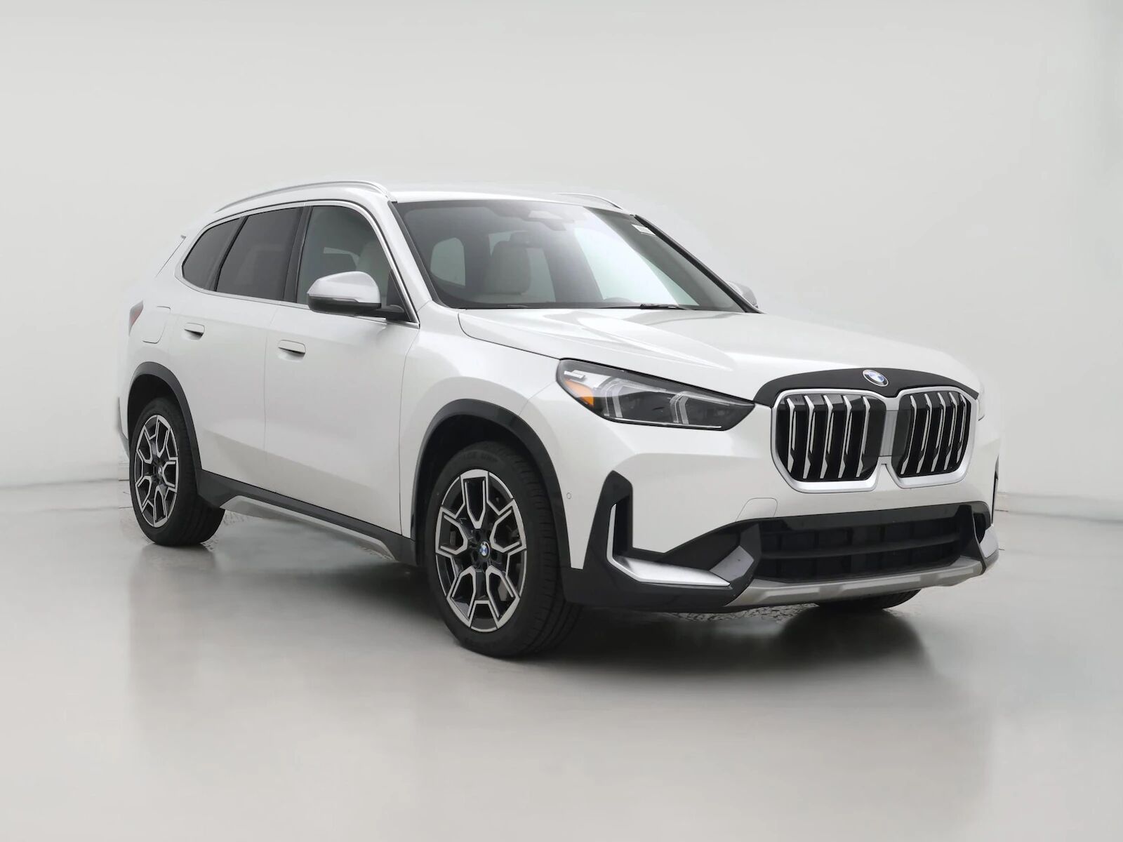 2024 BMW X1