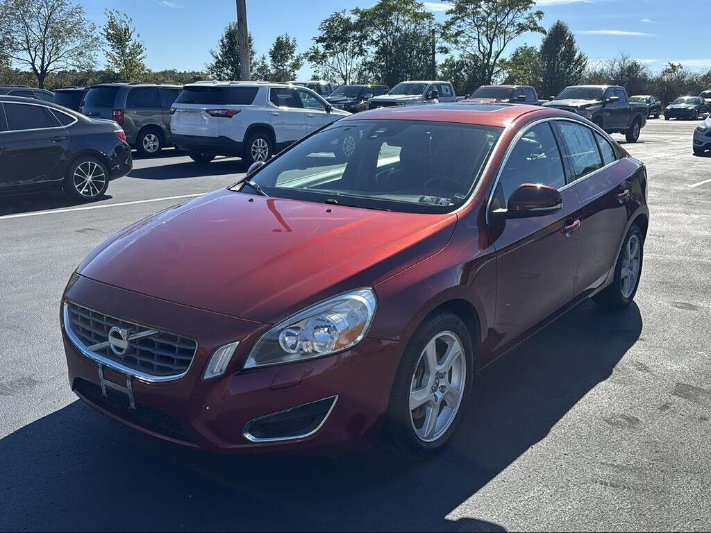 2013 VOLVO S60