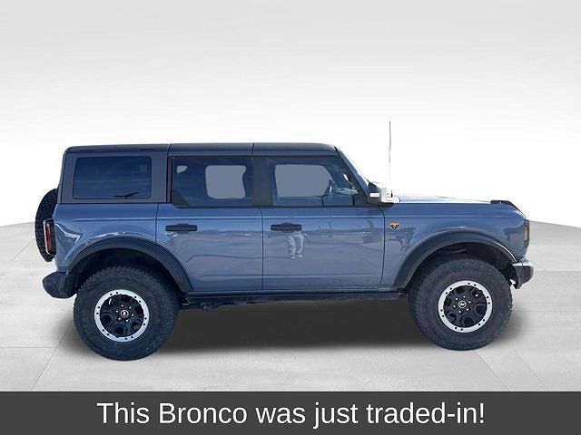 2023 FORD Bronco