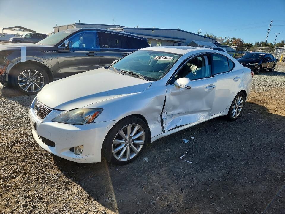 2009 LEXUS IS