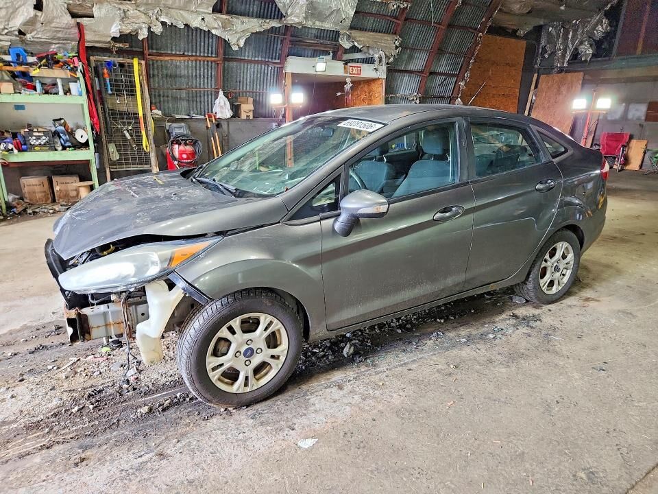 2016 FORD Fiesta
