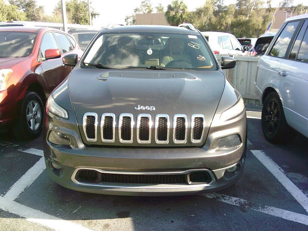 2017 JEEP Cherokee