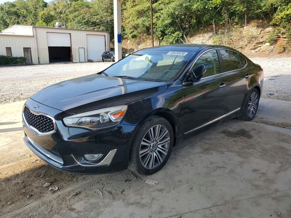 2016 KIA Cadenza
