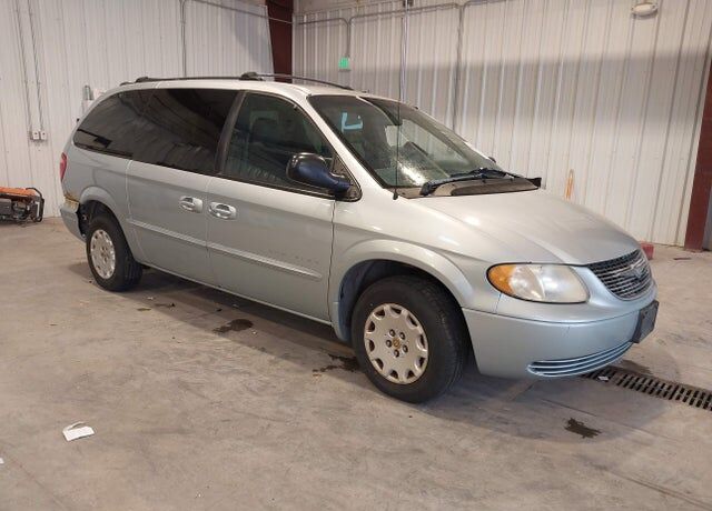 2001 CHRYSLER Town and Country