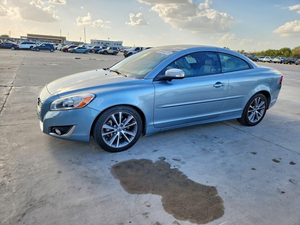 2013 VOLVO C70