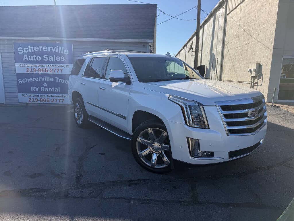 2017 CADILLAC Escalade