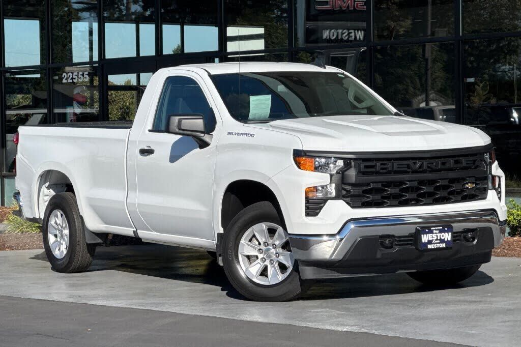 2025 CHEVROLET Silverado
