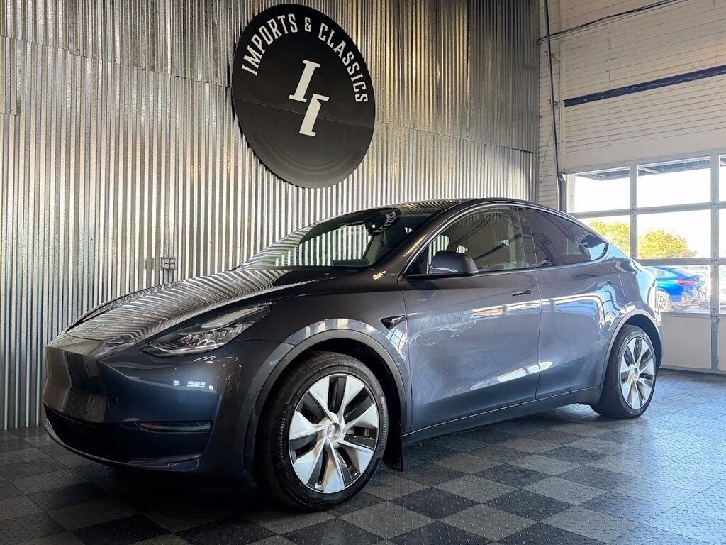2021 TESLA Model Y