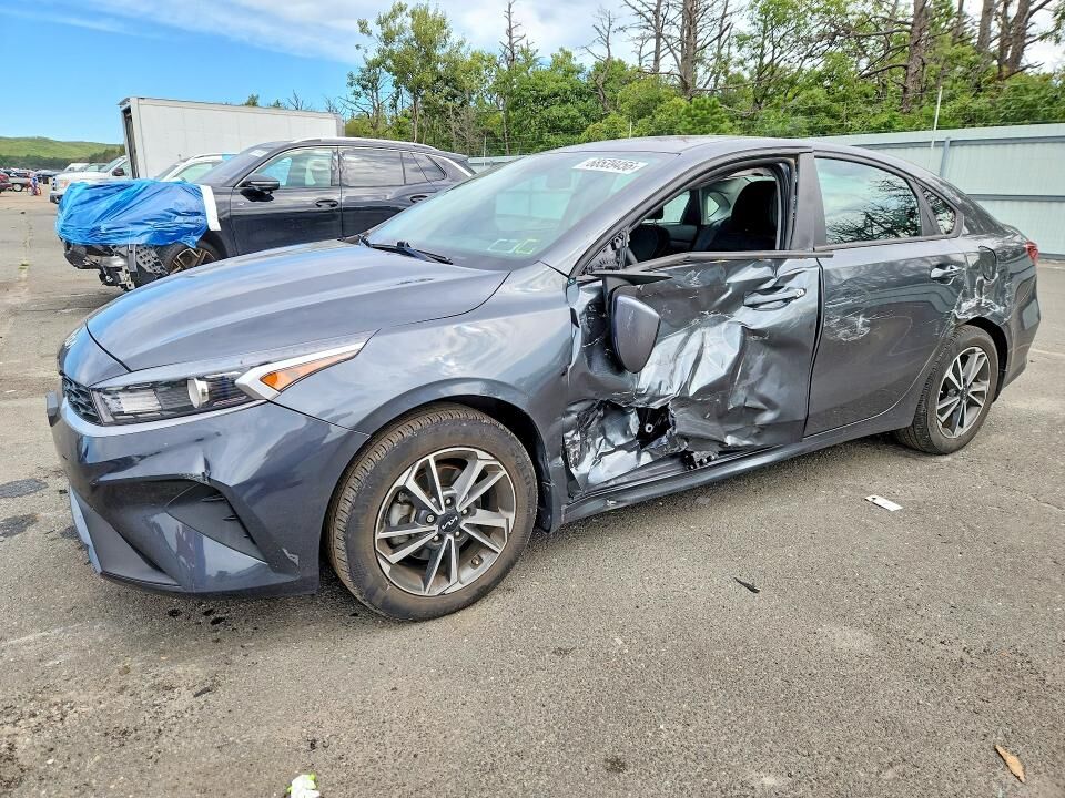 2023 KIA Forte