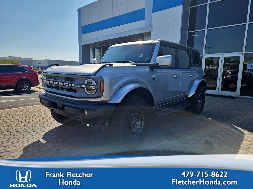 2024 FORD Bronco