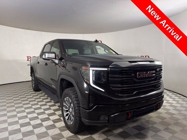 2023 GMC Sierra