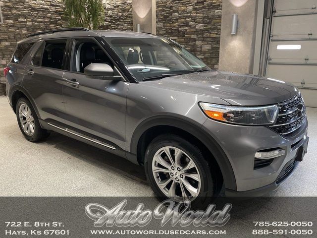 2021 FORD Explorer